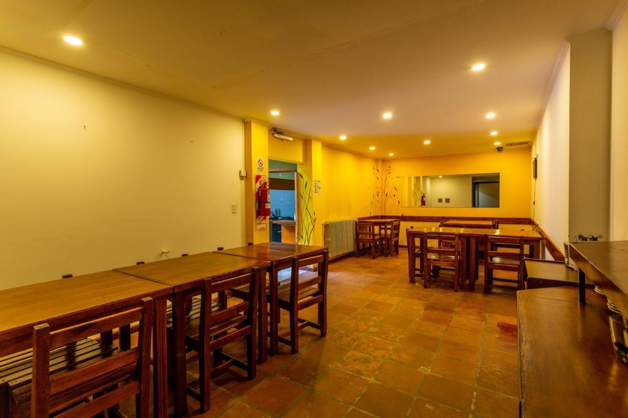 Pintó Terraza Albergue Esquel Exterior foto
